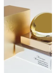 UTSUKUSY Crema Platinum 50 ml | Crema Antiedad Iluminadora y Despigmentante
